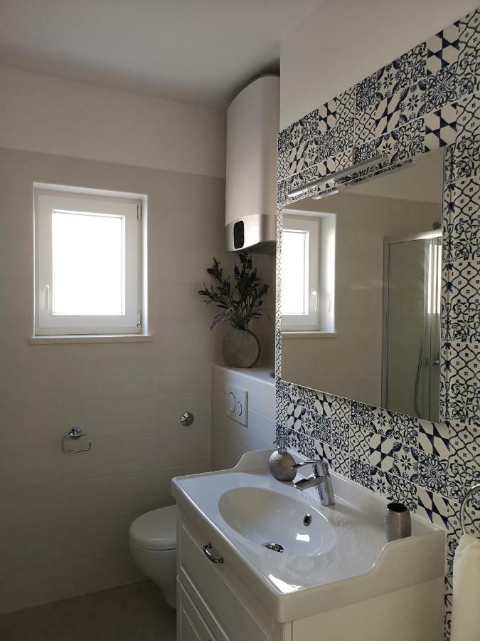 Appartement Katarina à Punat Extérieur photo
